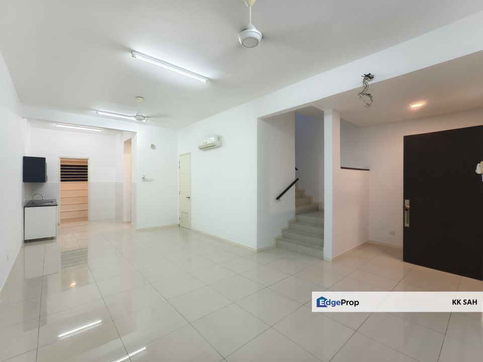 (FULL LOAN + MOVE IN CONDITION) 2 STOREY @ TROPICANA HEIGHTS, Selangor, Kajang