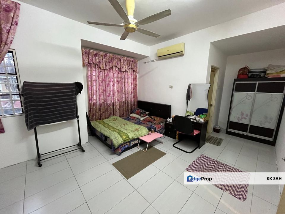 (FULL LOAN) 2 STOREY END LOT @ TAMAN REKO MUTIARA, Selangor, Kajang