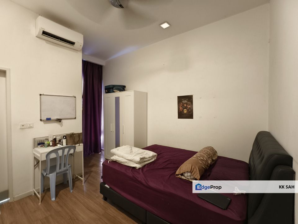 (RENOVATED 22x75 FULL LOAN) 2 STOREY @ (PARKFIELD RESIDENCES) TROPICANA HEIGHTS, KAJANG 2, Selangor, Kajang