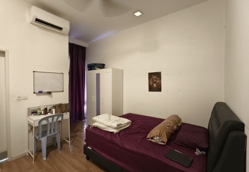 Parkfield Residences, Tropicana Heights