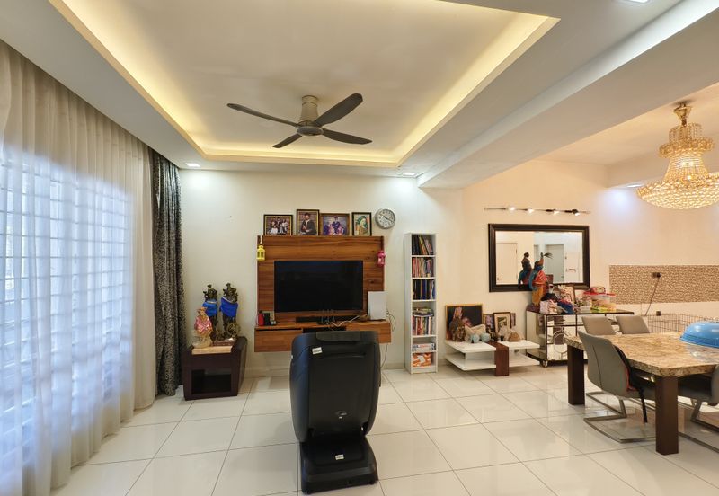 Parkfield Residences, Tropicana Heights