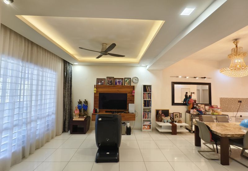 Parkfield Residences, Tropicana Heights