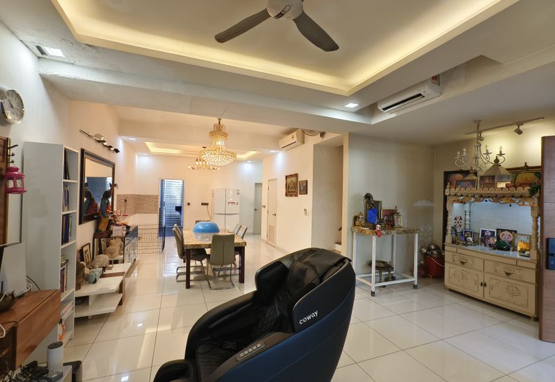 Parkfield Residences, Tropicana Heights