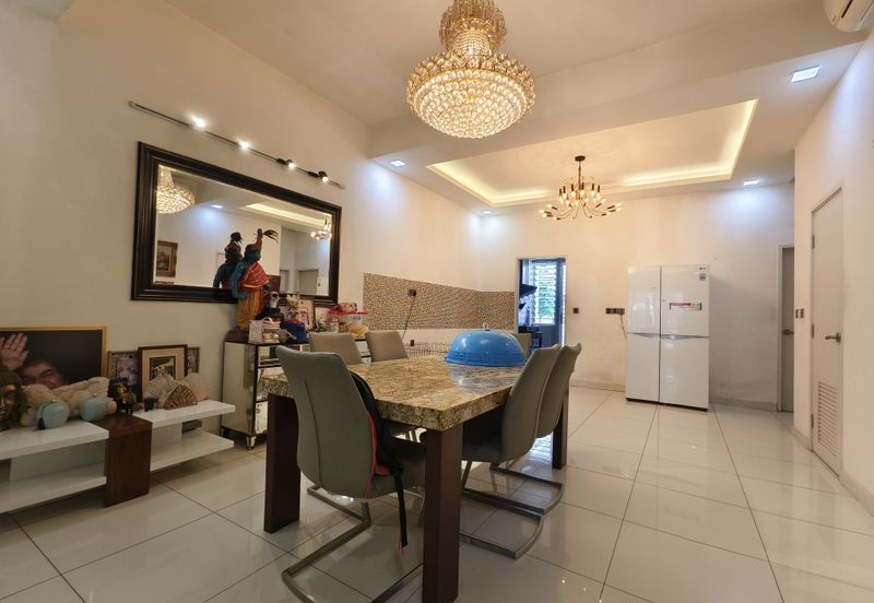 Parkfield Residences, Tropicana Heights