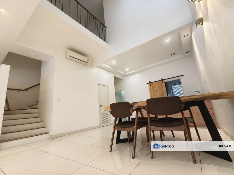 (FULLY FURNISHED) 2 STOREY @ TROPICANA HEIGHTS, KAJANG 2, Selangor, Kajang