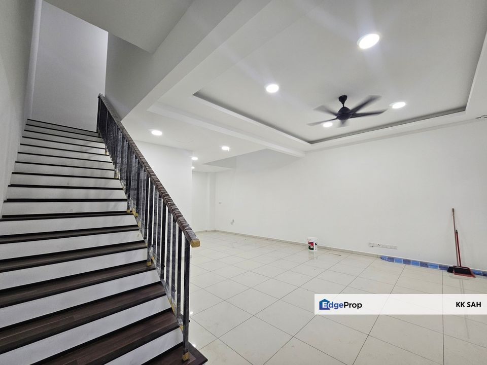 (CHEAPEST 22x70 FULL LOAN) 2 STOREY SUPERLINK @ ECO FOREST, SEMENYIH, Selangor, Semenyih