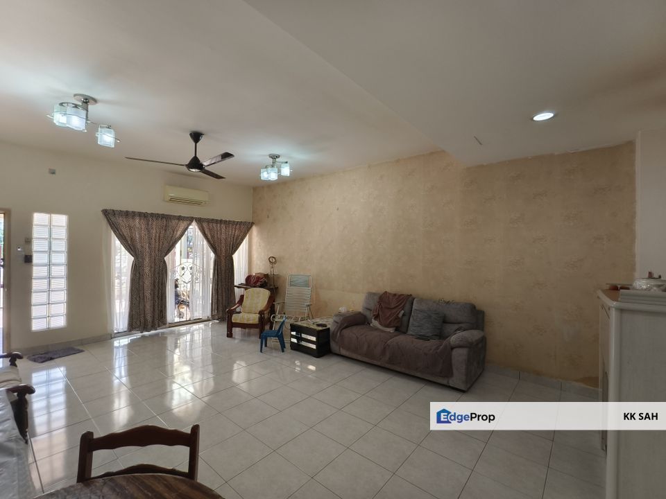 (FULLY RENOVATED + FACING OPEN) 2 STOREY @ TAMAN ANGGERIK PERDANA, BANDAR TEKNOLOGI KAJANG, Selangor, Semenyih