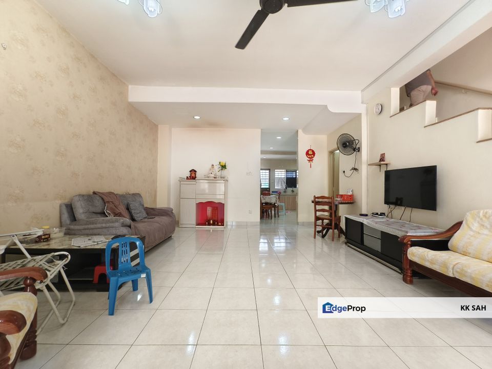 (FULLY RENOVATED + FACING OPEN) 2 STOREY @ TAMAN ANGGERIK PERDANA, BANDAR TEKNOLOGI KAJANG, Selangor, Semenyih