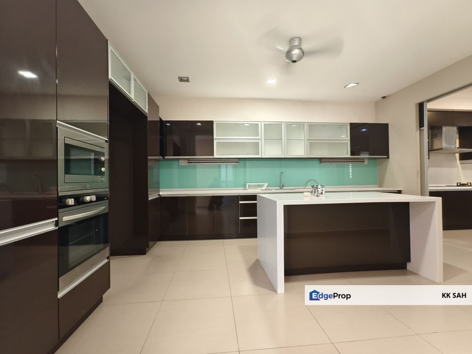 (FULLY RENOVATED + FACING OPEN) 2 STOREY SEMI-D @ TAMAN HARMONI, KAJANG, Selangor, Semenyih