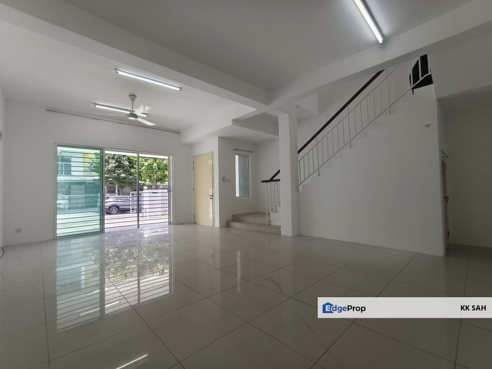 (22x65 FULL LOAN) 2 STOREY @ TAMAN NADAYU 92, KAJANG 2, Selangor, Kajang
