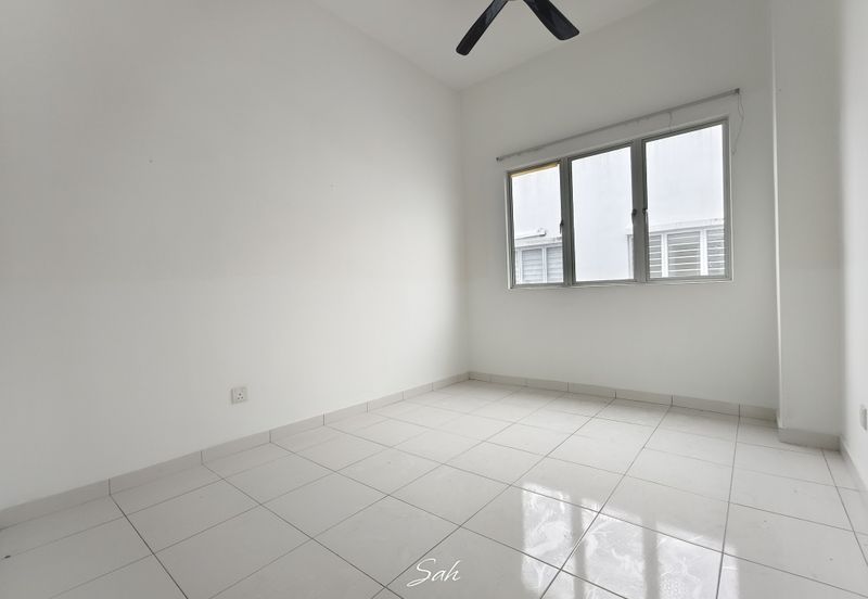 Cradleton @ Eco Majestic