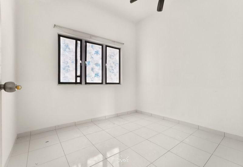 Cradleton @ Eco Majestic