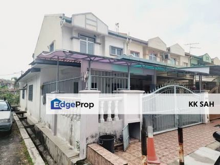 (RENOVATED + MOVE IN CONDITION) 2 STOREY END LOT @ TAMAN SERI EMAS, KAJANG, Selangor, Kajang