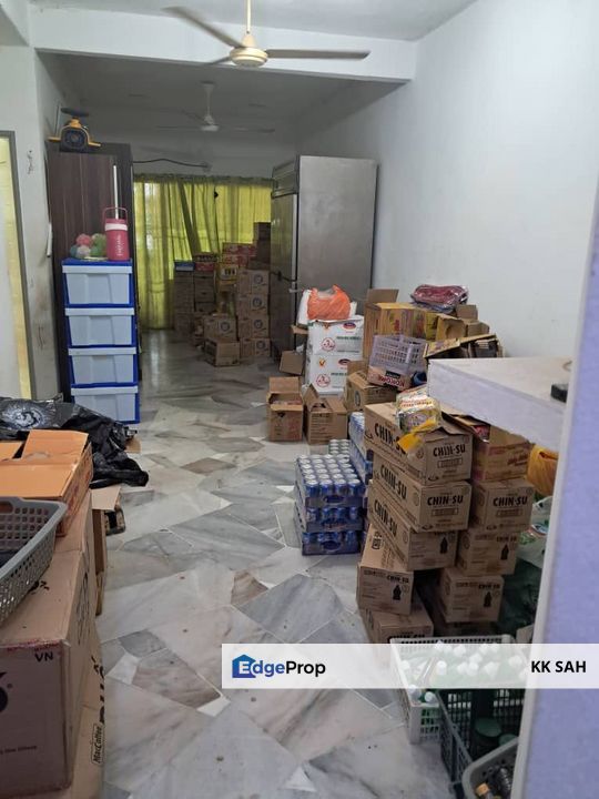 (FULLY EXTENDED) 1 STOREY TERRACE @ TAMAN KINRARA (SEKSYEN 1), Selangor, Puchong