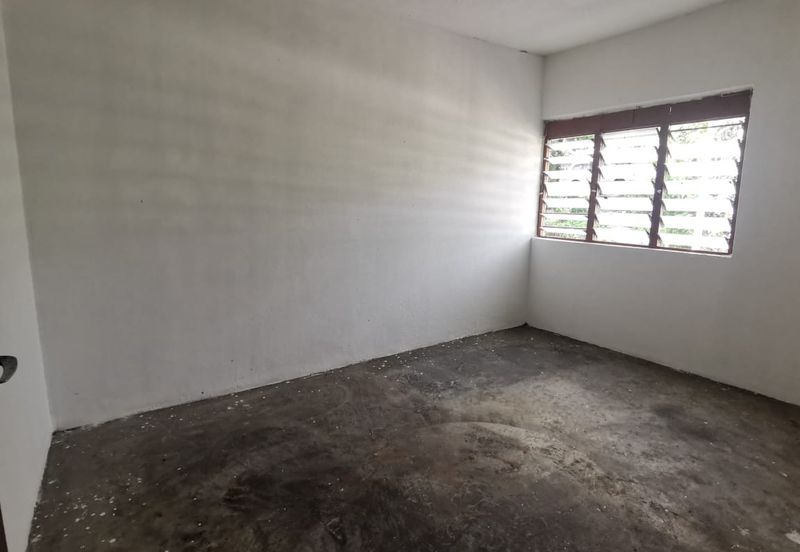 Taman Sungai Besi Indah