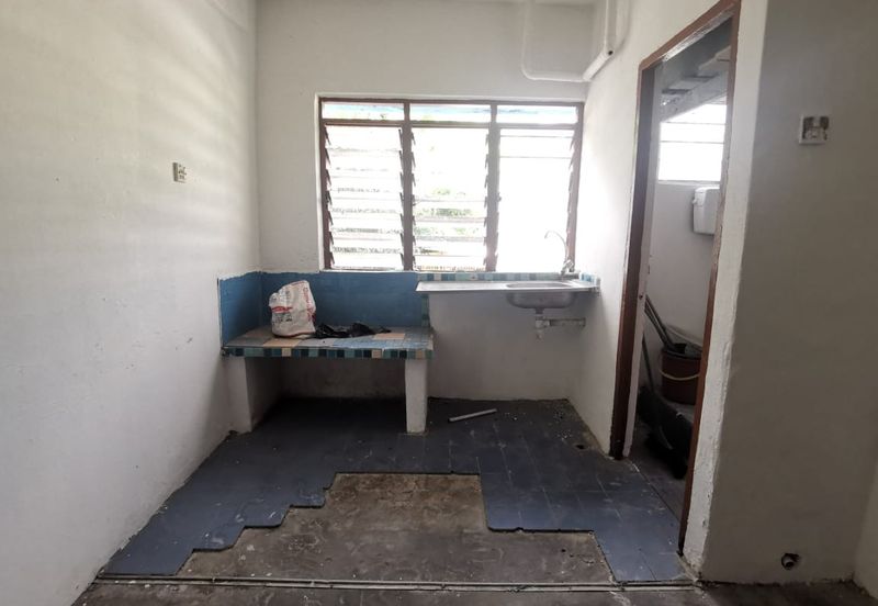 Taman Sungai Besi Indah