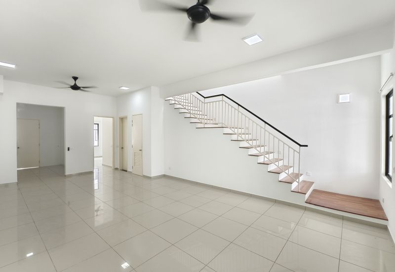 Cradleton @ Eco Majestic