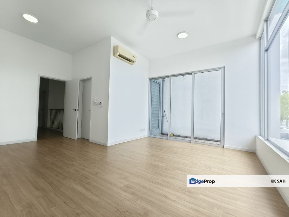 (22x75) 2 STOREY TERRACE @ (PARKFIELD RESIDENCES) TROPICANA HEIGHTS, KAJANG 2, Selangor, Kajang