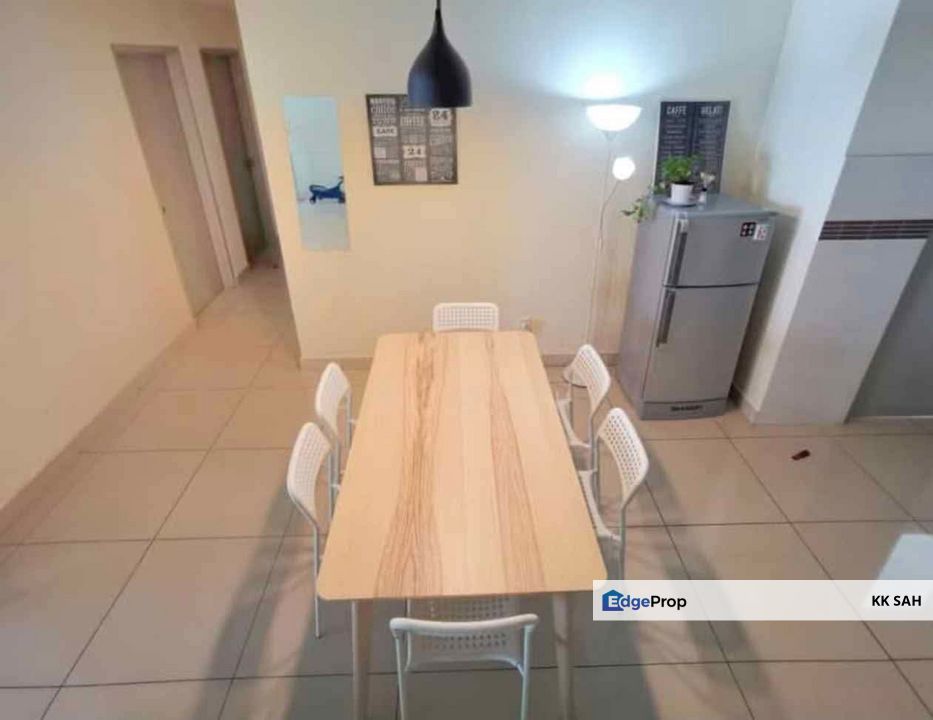 (FULL LOAN BIG SIZE + MRT STATION) TIARA PARKHOMES @ KAJANG, Selangor, Kajang