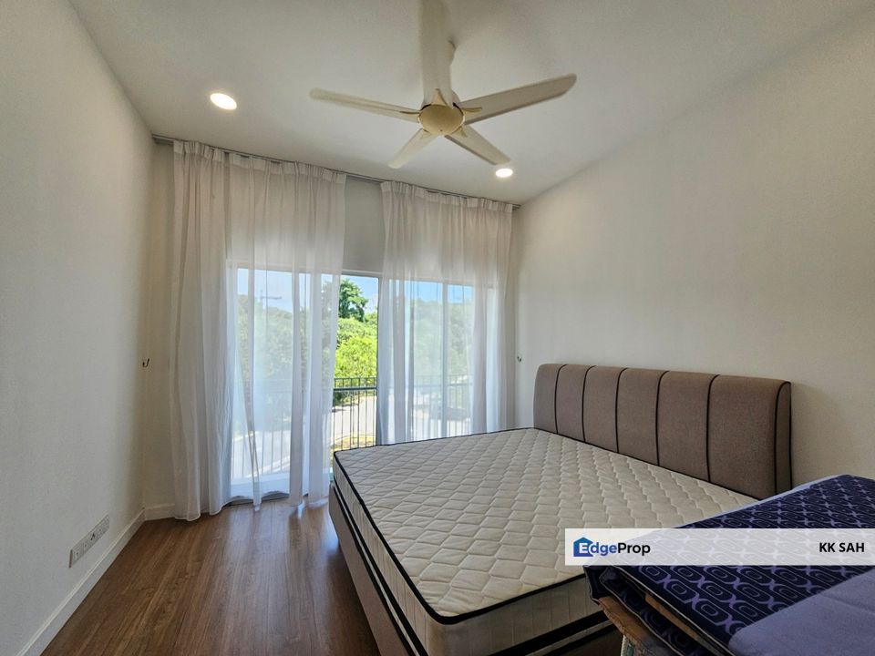 (FULLY RENOVATED + FACING OPEN) 3 STOREY SUPERLINK @ TROPICANA CHERAS, Selangor, Kajang