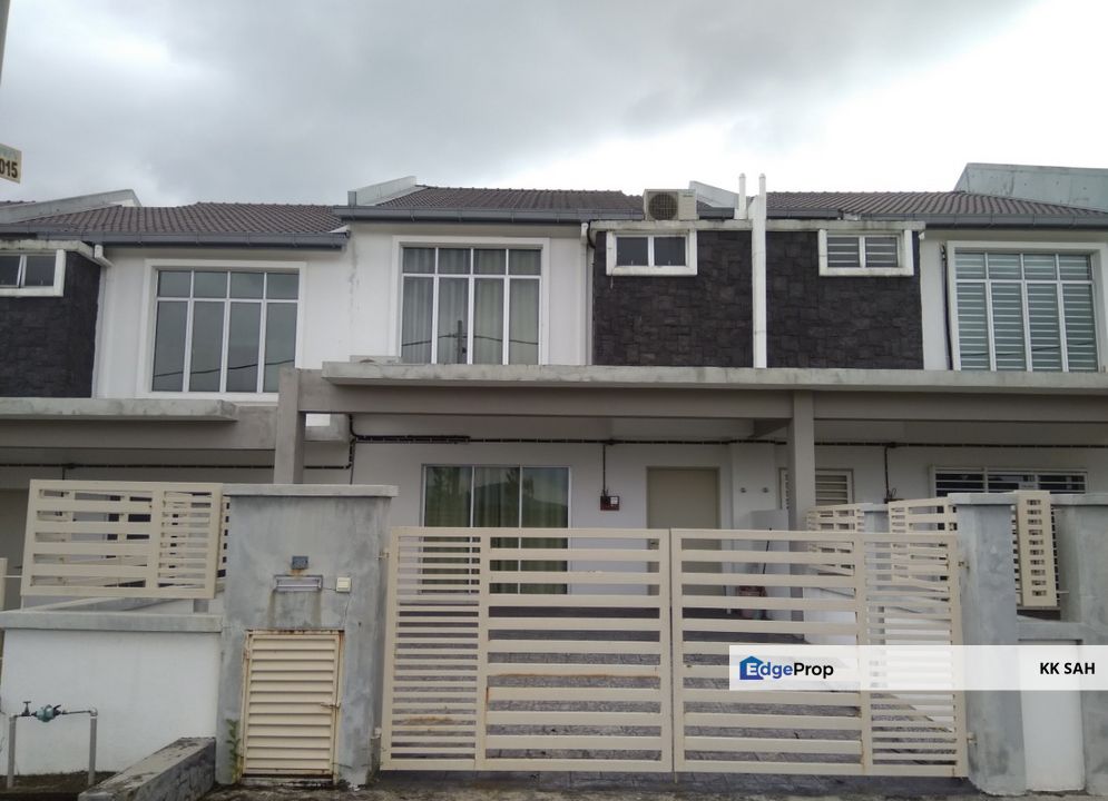 (22x75 FULL LOAN) 2 STOREY @ TAMAN PELANGI SEMENYIH 2, SEMENYIH, Selangor, Semenyih