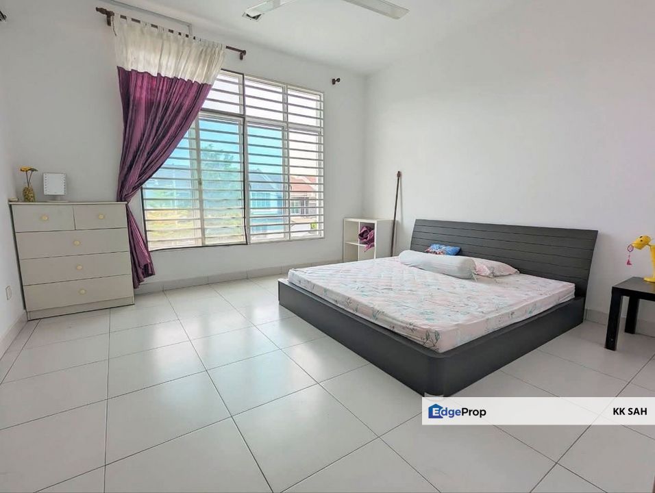 (22x75 FULL LOAN) 2 STOREY @ TAMAN PELANGI SEMENYIH 2, SEMENYIH, Selangor, Semenyih