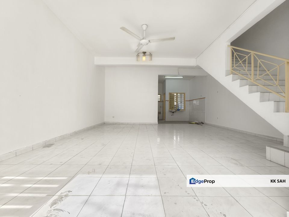 (FULL LOAN) 2 STOREY HOUSE @ TAMAN SERI EMAS, KAJANG, Selangor, Kajang