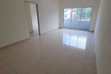 Semenyih Taman Mutiara Rinching Townhouse 