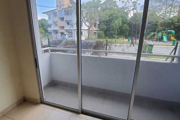 Semenyih Taman Mutiara Rinching Townhouse 