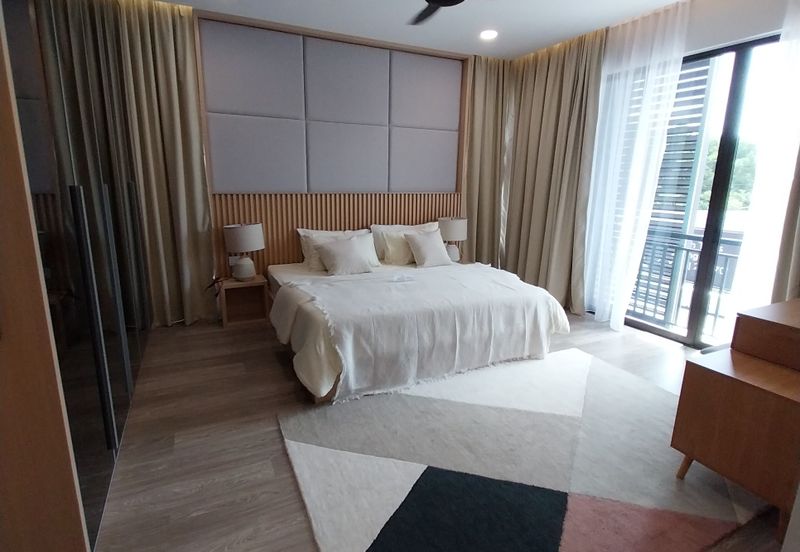 Kota Puteri, Batu Arang