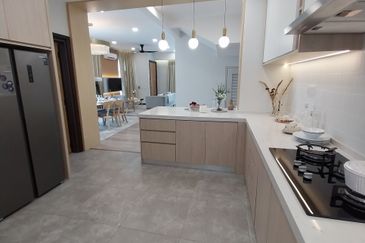 Kota Puteri, Batu Arang