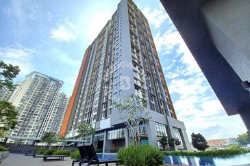 Emerald 9 Condominium