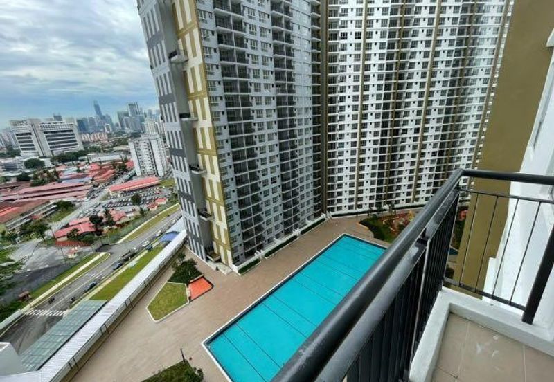 Platinum Splendor Residence