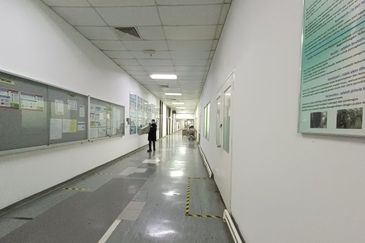 Kawasan Perusahaan Bebas Perai (I)