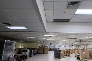 Kawasan Perusahaan Bebas Perai (I)