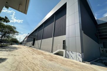 Kawasan Perusahaan Bebas Perai (I)