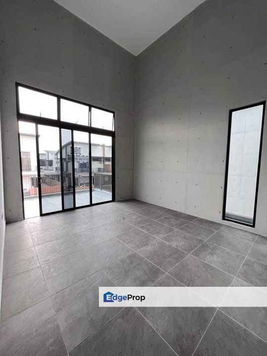 Taman Tropika Kulai 2Storey For Sale , Johor, Kulai