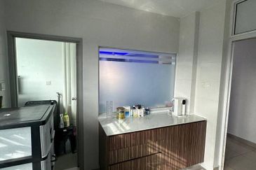 Seasons Luxury Apartments @ Amara Larkin