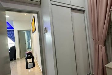 Seasons Luxury Apartments @ Amara Larkin