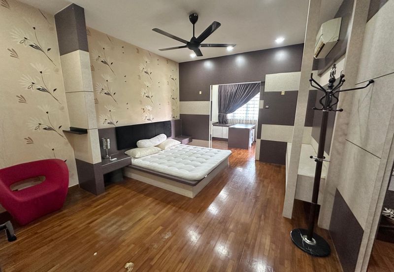 Taman Austin Heights