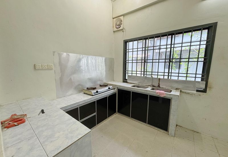 Bandar Baru Seri Alam