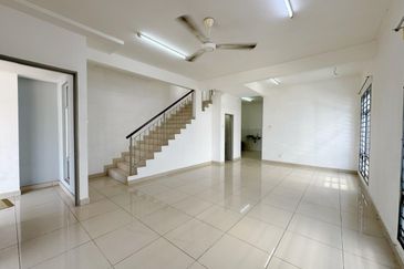 Jalan Seri Austin 6/11