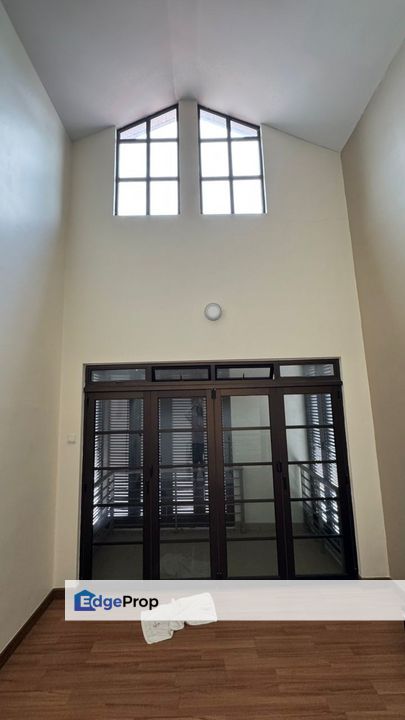 Taman Perling 2 Storey Endlot For Sale , Johor, Johor Bahru