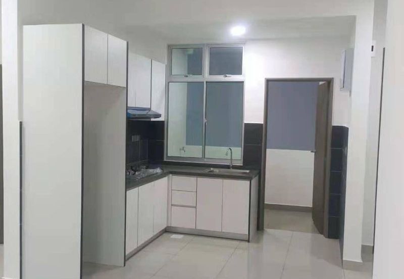 SKS Habitat Apartment, Larkin