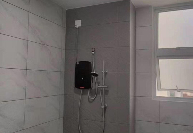 SKS Habitat Apartment, Larkin