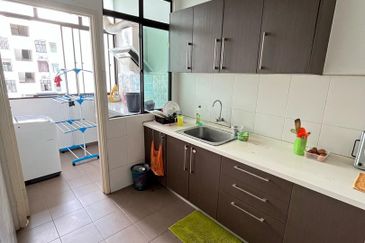 Jentayu Residency (Jentayu Residensi)