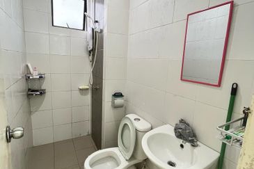 Jentayu Residency (Jentayu Residensi)