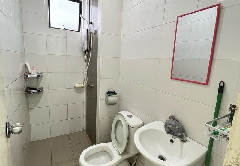 Jentayu Residency (Jentayu Residensi)