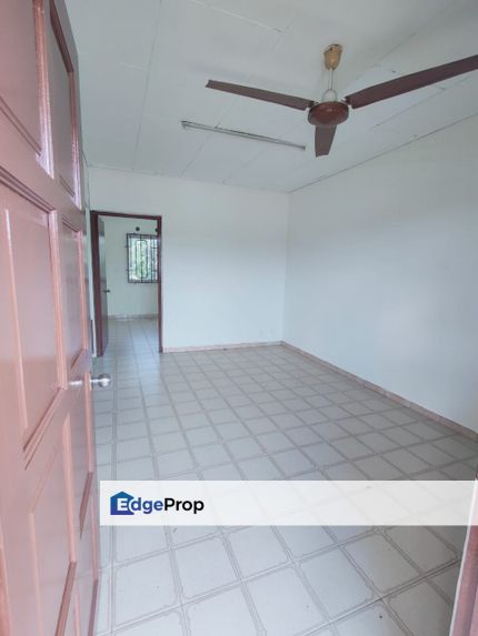 Taman Cempaka Flat For Sale , Johor, Johor Bahru