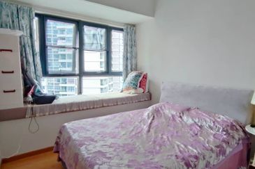 Baypoint @ Country Garden Danga Bay